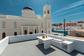 Santorini Karterados Retreat by GHH