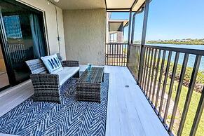 Sea Club #25 - Dolphin's Watch