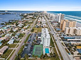 Ocean Terrace Club 601