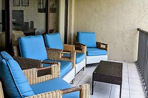 Sea Club #6 - Footprints in the Sand