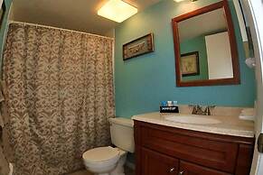 Sea Club #6 - Footprints in the Sand