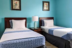 Sea Club #6 - Footprints in the Sand