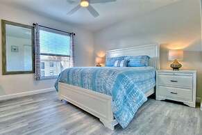 Sea Club #46 - Coastal Gem