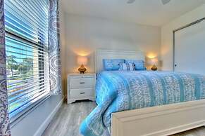 Sea Club #46 - Coastal Gem