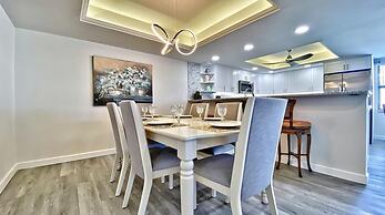 Sea Club #46 - Coastal Gem