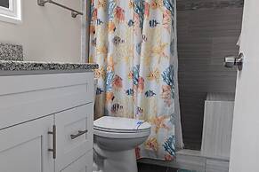 Sea Club #46 - Coastal Gem