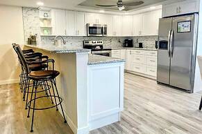 Sea Club #46 - Coastal Gem