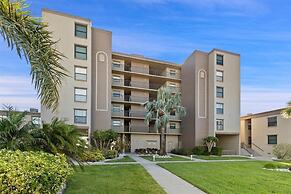 Sea Club #102 - Another Day in Paradise