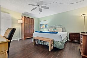 Sea Club #102 - Another Day in Paradise