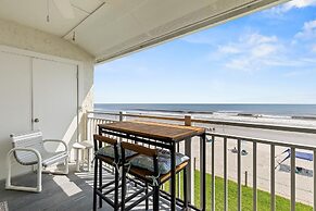 Colony Beach Club 250