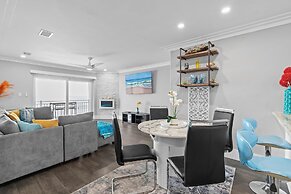 Colony Beach Club 250