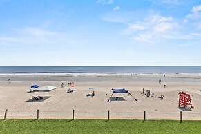 Colony Beach Club 250