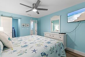 Coronado Arms Condominiums B-18