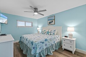 Coronado Arms Condominiums B-18