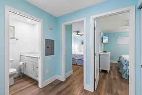 Coronado Arms Condominiums B-18