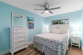 Coronado Arms Condominiums B-18