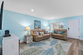 Coronado Arms Condominiums B-18