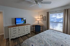 Sea Club #44 - Coral Reef Retreat