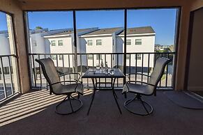 Sea Club #44 - Coral Reef Retreat