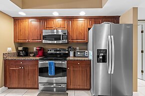 Dimucci Twin Towers 206