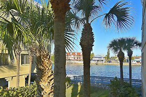 Land's End 4-201 Bay Front - Premier