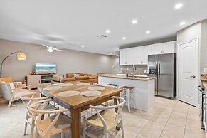 Oceans 25- Lazy Beach Days