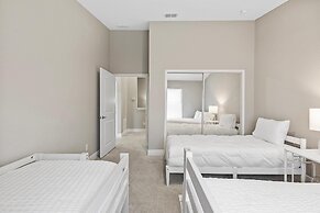 Oceans 25- Lazy Beach Days