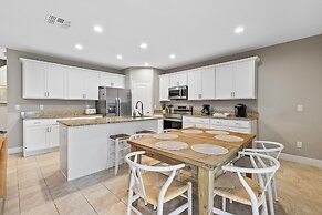 Oceans 25- Lazy Beach Days