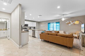 Oceans 25- Lazy Beach Days