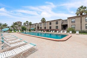 Sea Club #402 - Isle Be Back