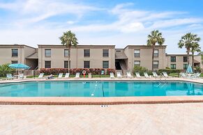 Sea Club #402 - Isle Be Back