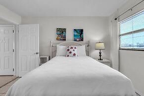 Sea Club #402 - Isle Be Back