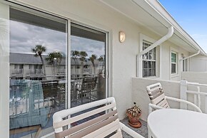 Colony Beach Club 209