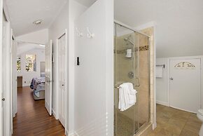 Beach House Paradise