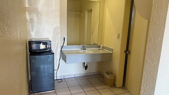 Cloud 9 Motel