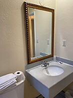 Cloud 9 Motel