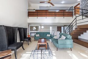 Azura Villa by Stayjadegardenhome Theatreluxury