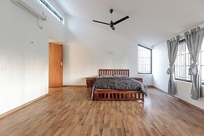 Azura Villa by Stayjadegardenhome Theatreluxury