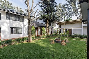 Azura Villa by Stayjadegardenhome Theatreluxury