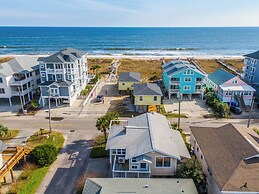 Cottage at Scotch Bonnet