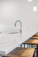 Dorsen Stay