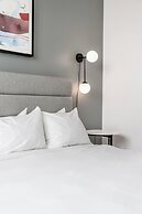 Dorsen Stay