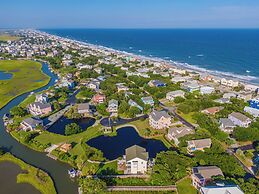 Just Another Day in Paradise