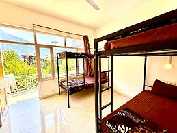 Hotel The Premium Villa Old Manali View