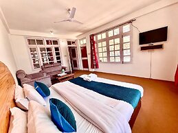 Hotel The Premium Villa Old Manali View