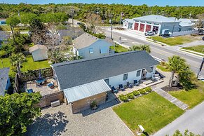 Barefoot Bungalow Kure