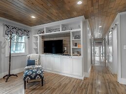 Barefoot Bungalow Kure