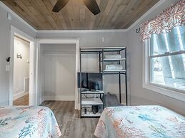 Barefoot Bungalow Kure