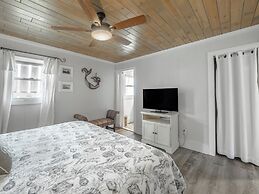 Barefoot Bungalow Kure