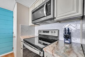 Edgewater Tower 1-608